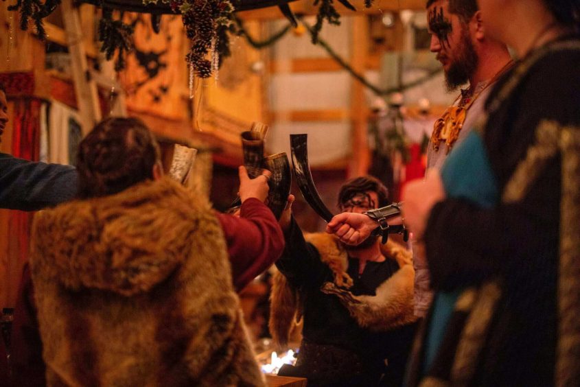 SVIATOK YULE: VIKINGSKÉ VIANOCE